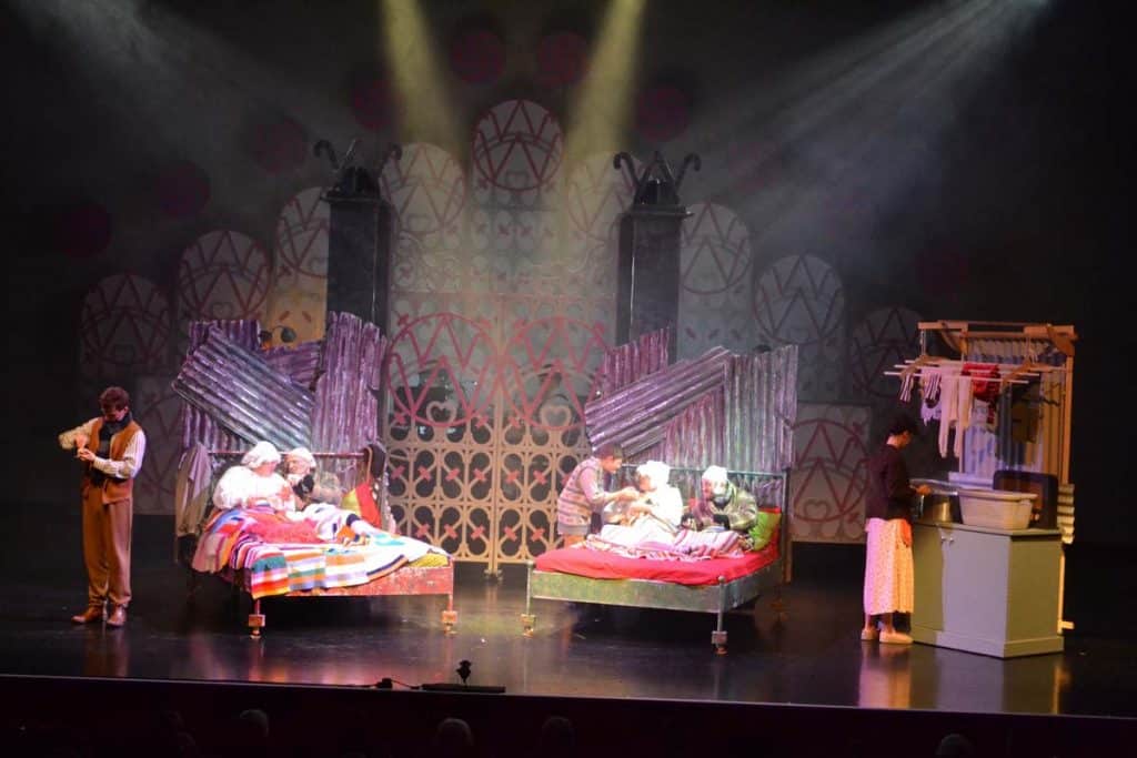 Willie Wonka production in Dubai, UAE with stage lighting created by Daniel Creasey of Congo Design.
