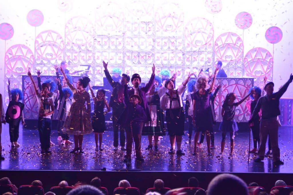 Willie Wonka production in Dubai, UAE. Final song with glitter falling onto the stage.
